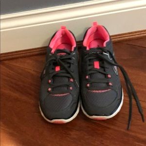 Sketches memory foam tennis shoes